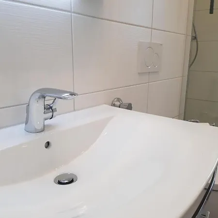 Lägenhet Ferienwohnung 2 Schlafzimmer Mit Ostseeblick Sellin (Rugen)